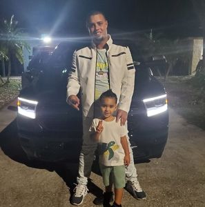 Meet your Posher, Robert